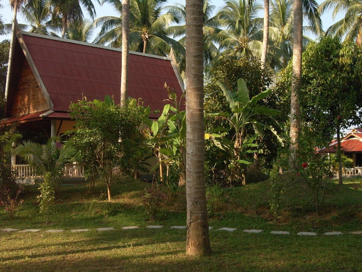 Lake View Bungalows Khaulak Kültér fotó